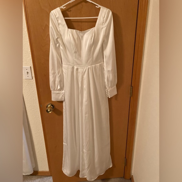Ivory bridal jumpsuit from Milanoo. - Picture 4 of 4